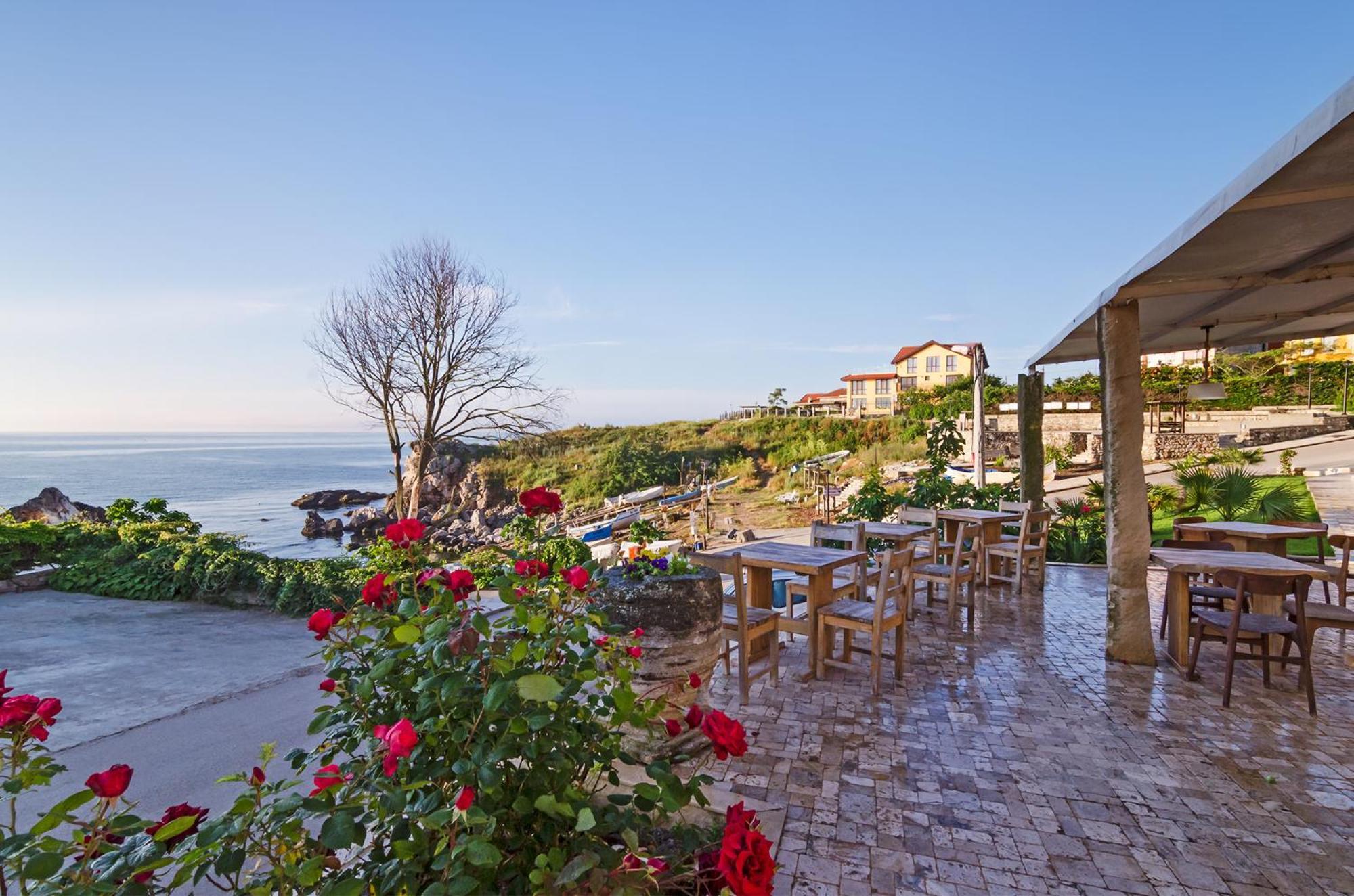 Villa Ambra Tyulenovo Exterior photo