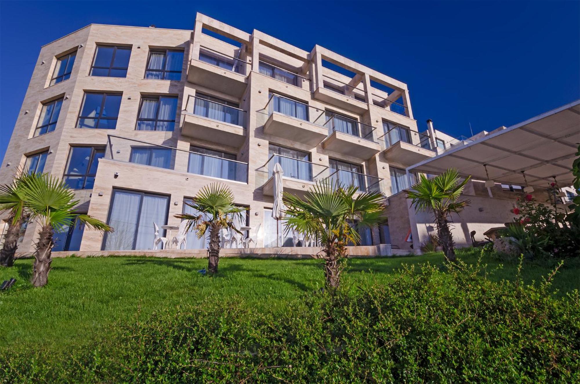 Villa Ambra Tyulenovo Exterior photo